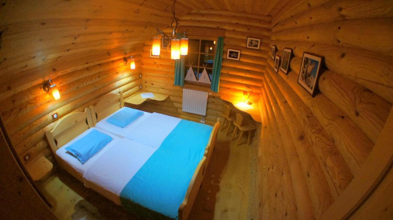Kamp Koren โคบาริด ภายนอก รูปภาพ