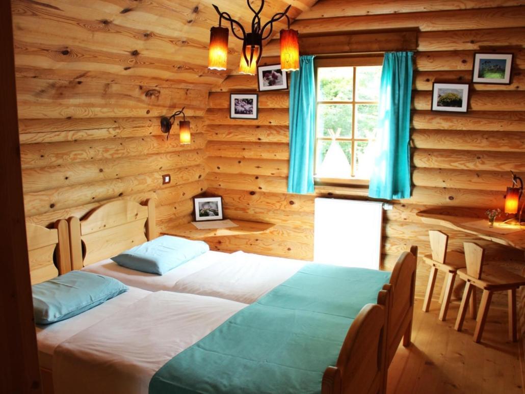 Kamp Koren โคบาริด ภายนอก รูปภาพ